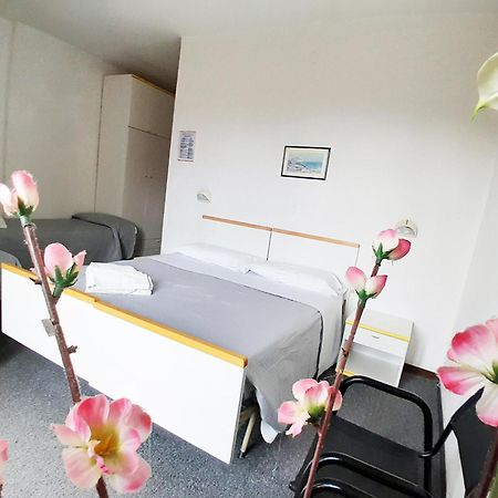 Hotel Berlino Κατόλικα Δωμάτιο φωτογραφία
