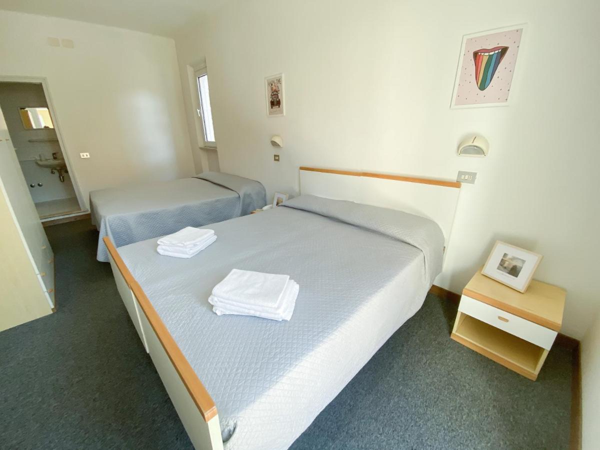 Hotel Berlino Κατόλικα Δωμάτιο φωτογραφία