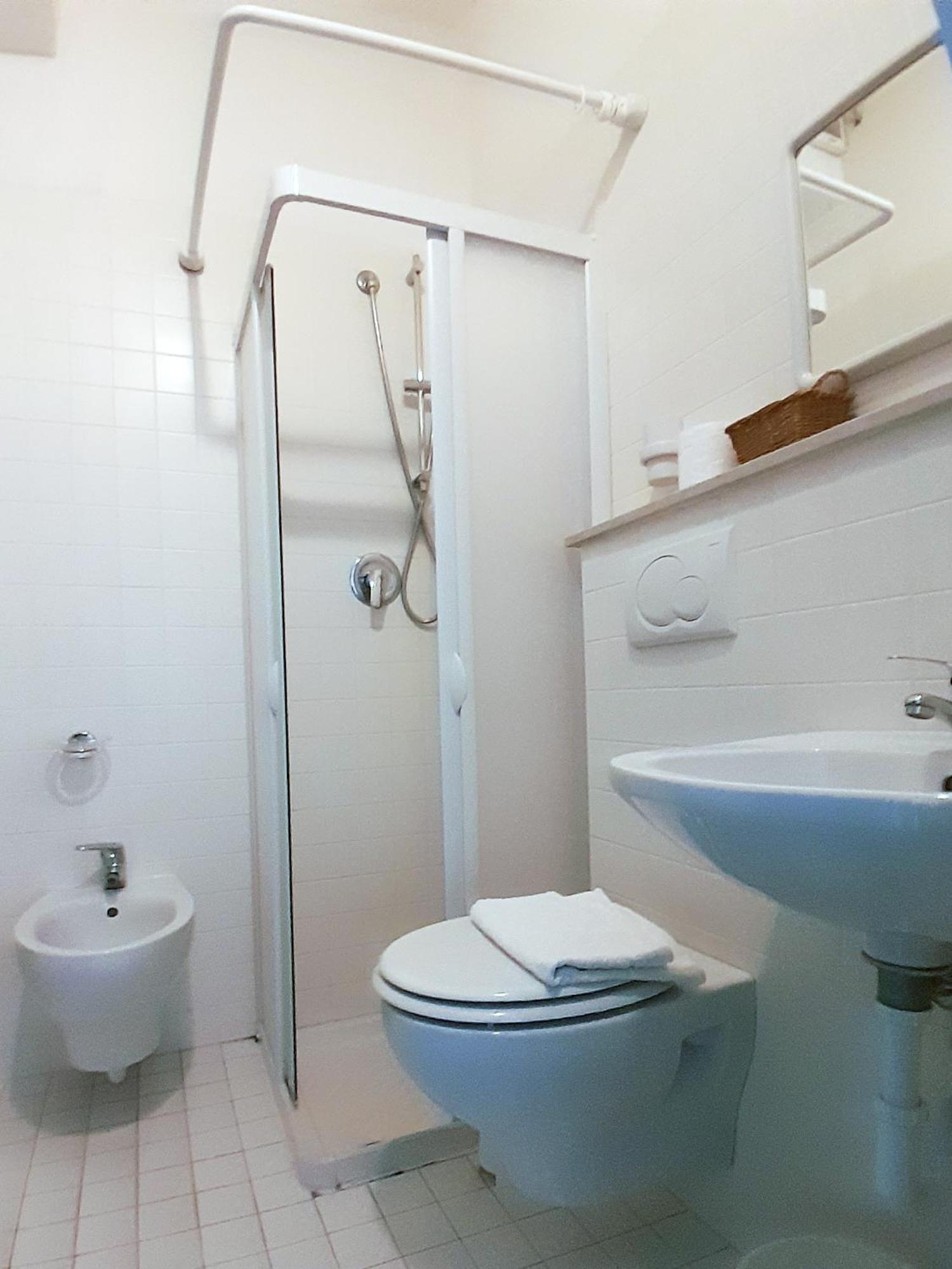 Hotel Berlino Κατόλικα Δωμάτιο φωτογραφία
